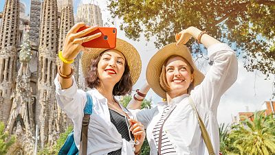 El sector turístic espera unes xifres de rècord aquest estiu | María Gómez