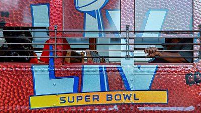 España a las 8 Fin de Semana - Super Bowl 2021: Fauci pide prudencia y evitar las grandes reuniones para ver el partido - Escuchar ahora