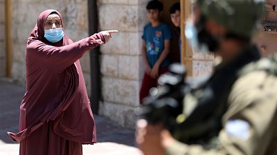 Boletines RNE - Vuelve el confinamiento a los territorios palestinos ocupados - Escuchar ahora
