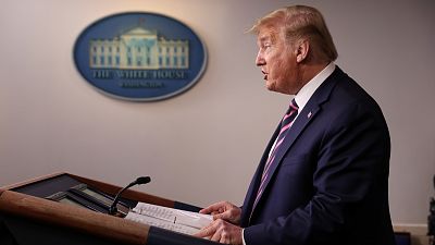 España a las 8 Fin de Semana - Trump justifica sus palabras sobre el uso de desinfectantes y acusa a los medios de malinterpretarlas - Escuchar ahora