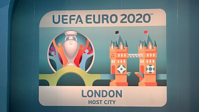 14 horas - La UEFA aplaza la Eurocopa hasta 2021 - Escuchar ahora