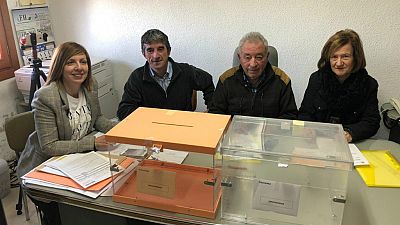 en Villaroya (La Rioja) ya han votado todos los vecinos