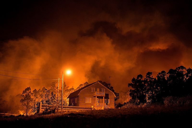 Los incendios de Galicia, en imágenes
