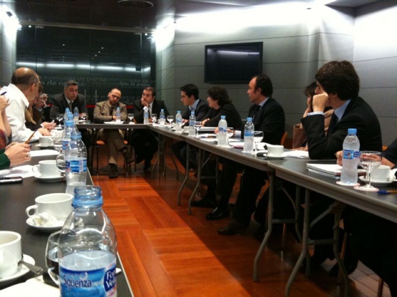 La reunión de los expertos en internet con Cultura, en directo desde dentro