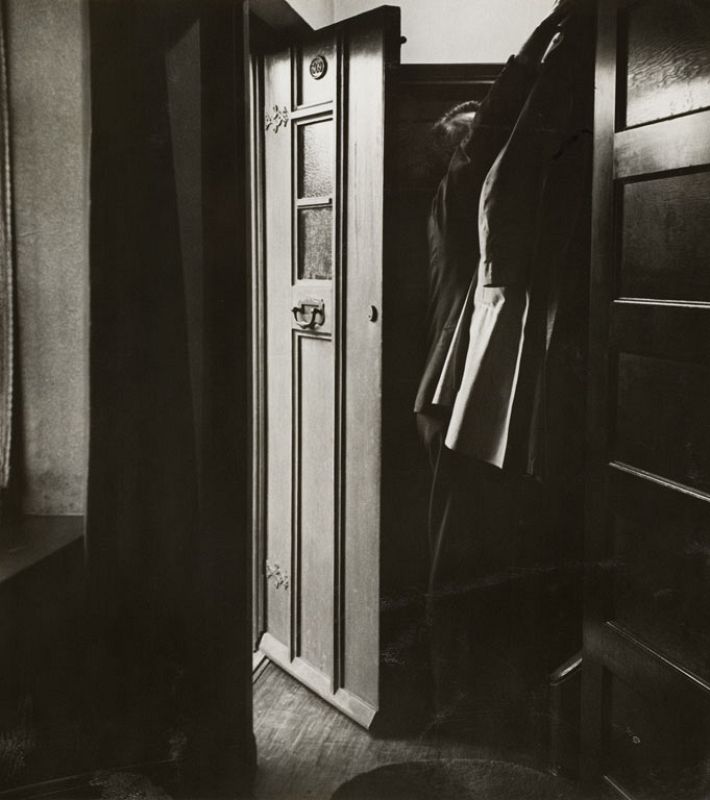 Baños y vivienda municipal sin identificar, posiblemente cerca de Five Ways / Lee Bank, Birmingham, ca.1943