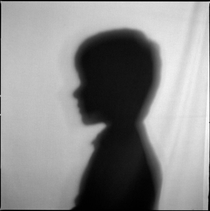 Sin título, 2008. De la serie: "Retratos de sombras"