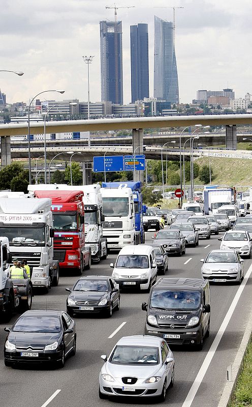 Retenciones en la A-1 a la salida de Madrid