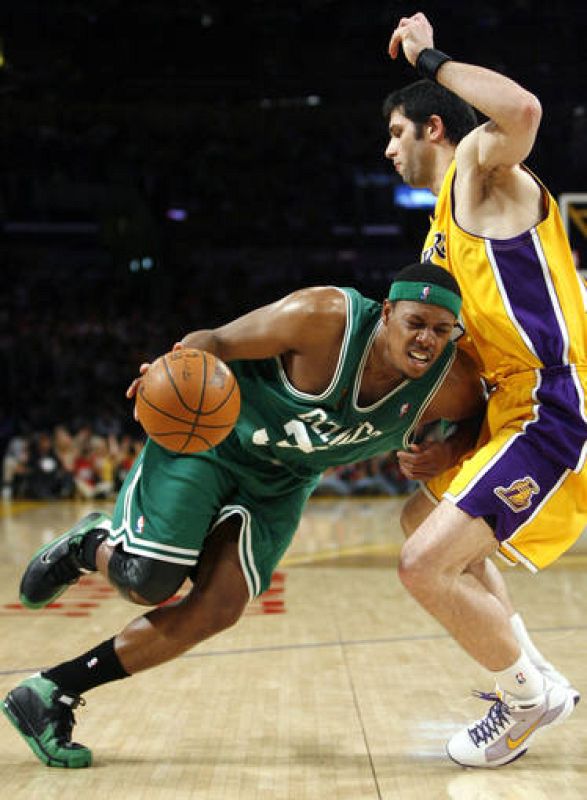  Los Celtics logran llevarse el segundo partido en casa de los Lakers y se ponen 3 a 1.