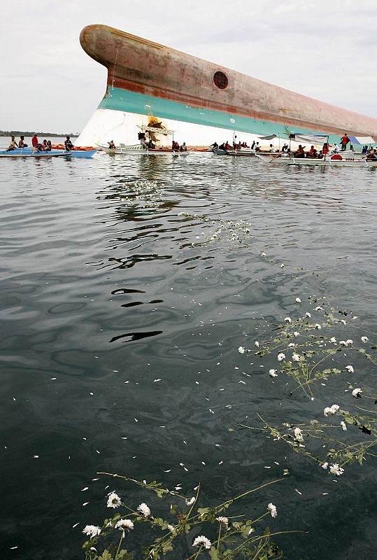 Funeral por el ferry