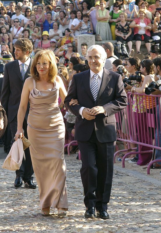 Jose María Barreda y su esposa Clementina Díez de Baldeón