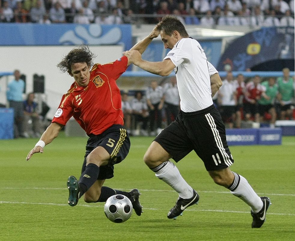 Klose y Puyol