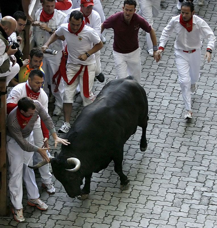 ENCIERRO SANFERMINES 2008