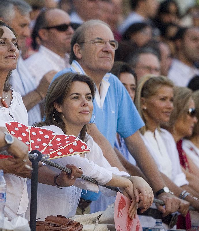 CORRIDA DE TOROS COLOMBINAS HUELVA