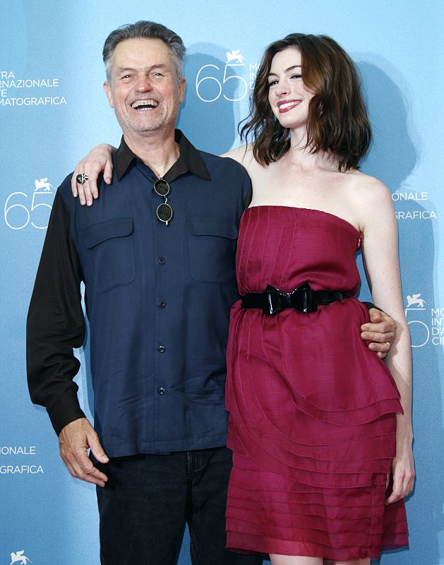 Demme con Hathaway