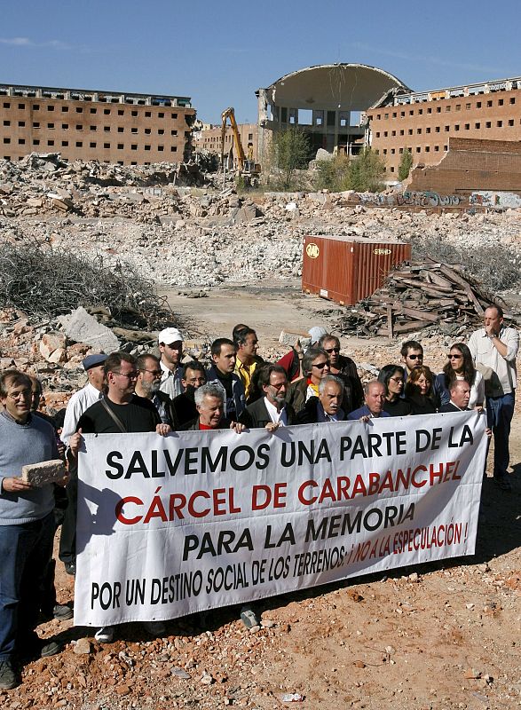 Nueva protesta de los vecinos de Carabanchel