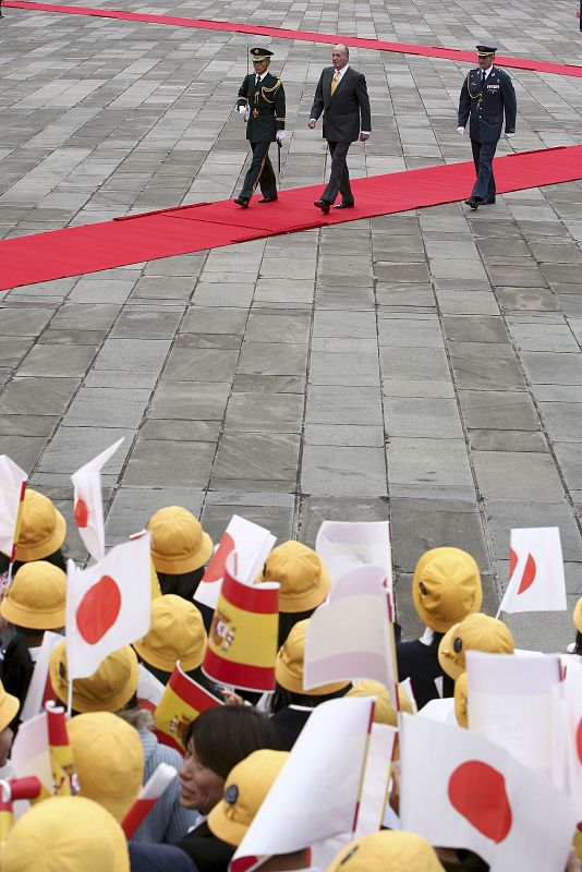 CEREMONIA DE BIENVENIDA EN EL PALACIO IMPERIAL