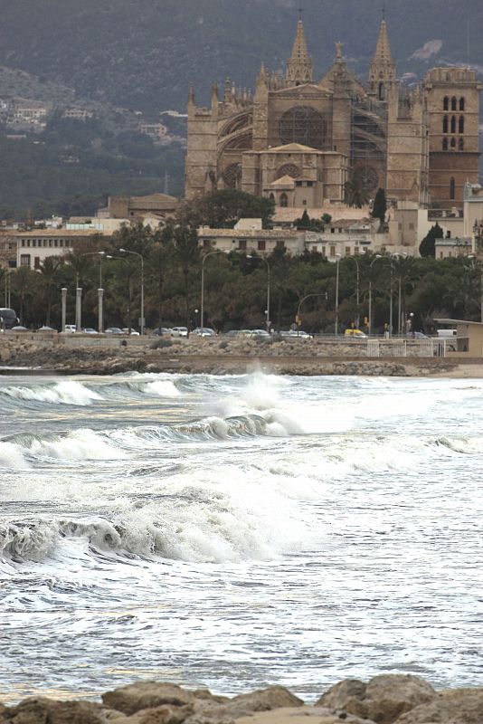 BALEARES TEMPORAL VIENTO LLUVIA