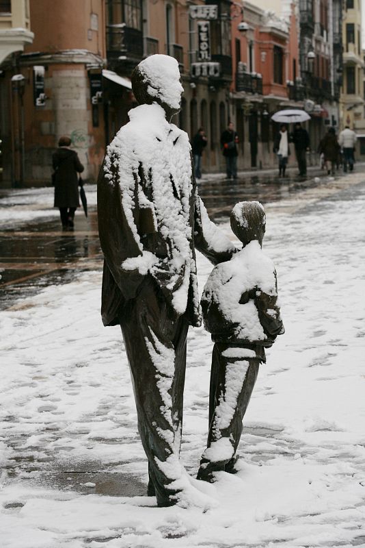 NIEVE EN LEÓN