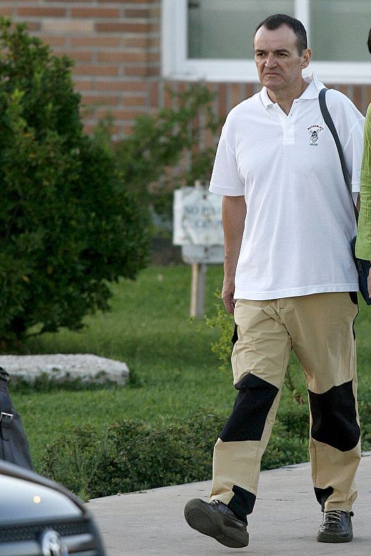 José Ignacio de Juana Chaos abandona la cárcel de Aranjuez tras cumplir su última condena de tres años por un delito de amenazas