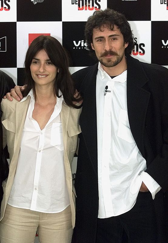 Penélope Cruz junto al actor mexicano Damian Bichir.