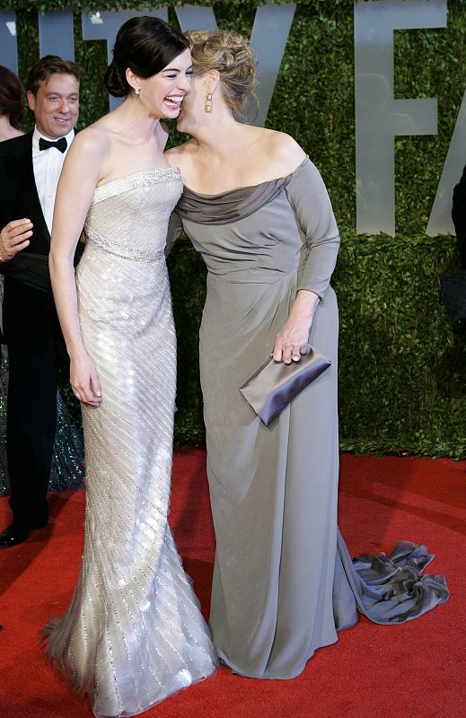 Actress Anne Hathaway greeted by Meryl Streep at the 2009 Vanity Fair Oscar Party in West Hollywood