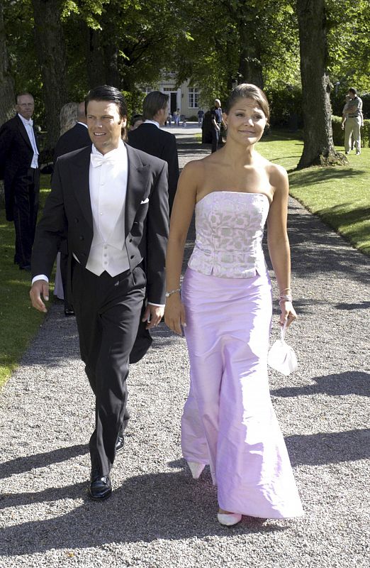 A file picture shows Sweden's Crown Princess Victoria and her boyfriend Westling arriving to a friends wedding in Gammelkil