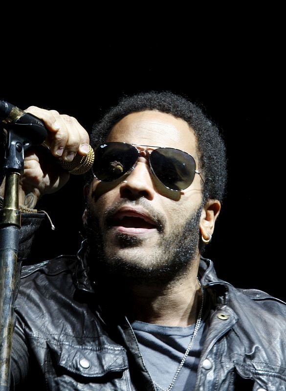 Lenny Kravitz inaugura la 'Caja Mágica'