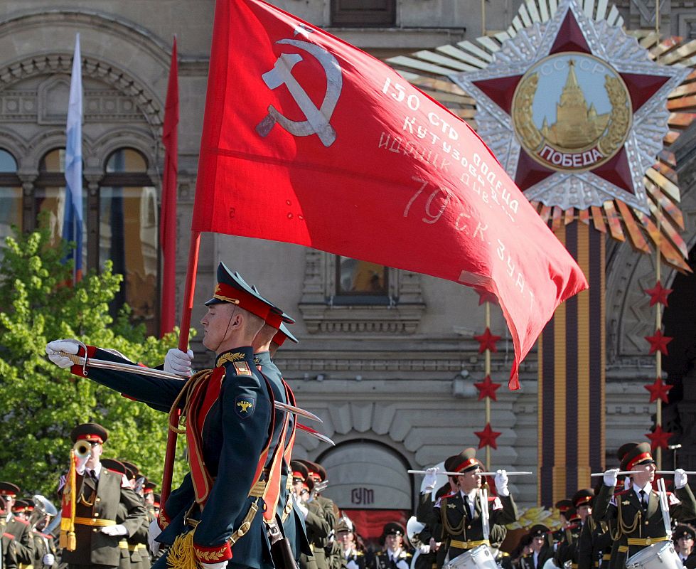 CELEBRACIÓN DEL DÍA DE LA VICTORIA RUSA SOBRE LA ALEMANIA NAZI EN LA SEGUNDA GUERRA MUNDIAL