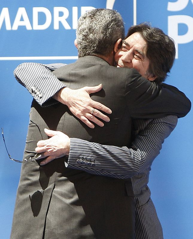 ENTREGA MEDALLAS CIUDAD