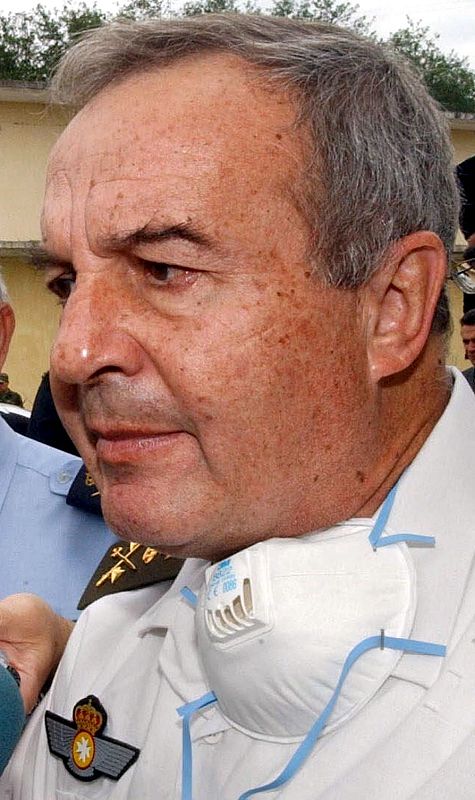 El 19 de mayo de 2009, la Audiencia Nacional hizo pública la sentencia por las identificaciones erróneas del Yak 42. El general Navarro es condenado a tres años de prisión como autor de un delito de falsedad documental al asignar de forma "aleatoria"