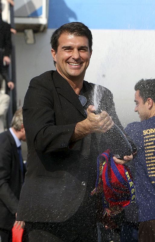 Joan Laporta celebra el triunfo de su equipo.