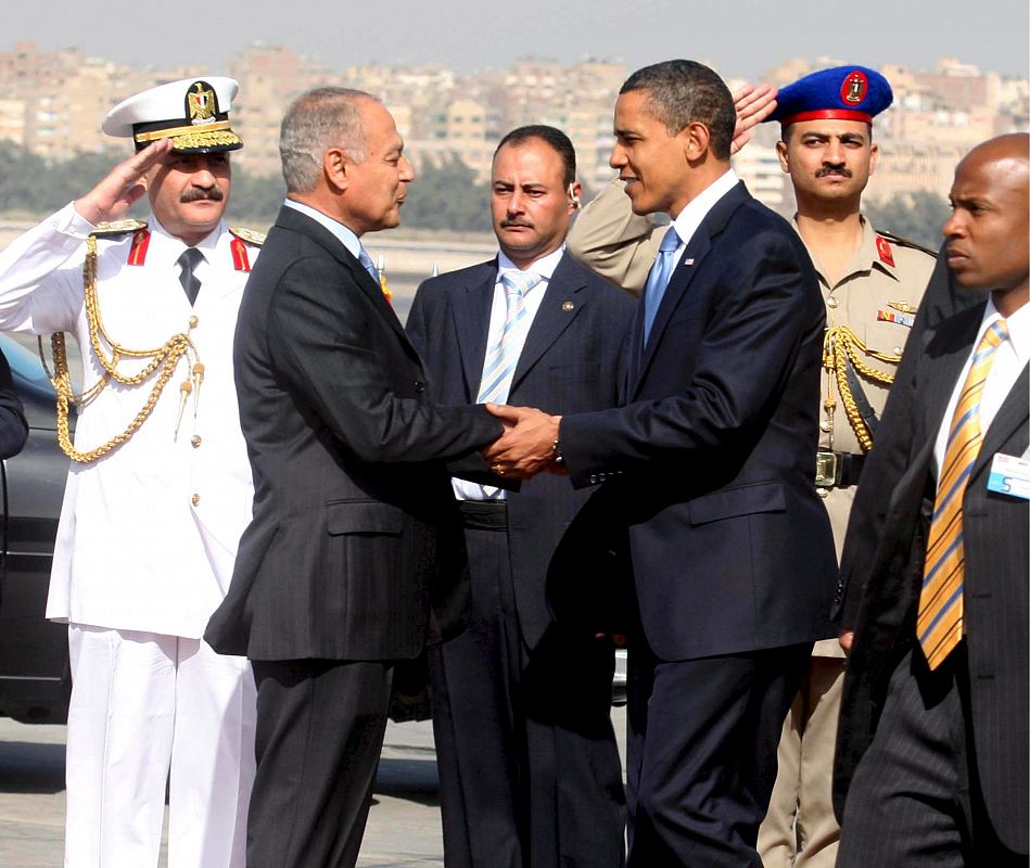 BARACK OBAMA LLEGA A EL CAIRO