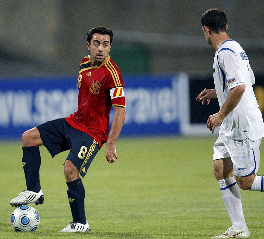 Xavi Hernández salió en la segunda parte para dejar destellos de su calidad, como en la gran asistencia a Torres en el sexto.