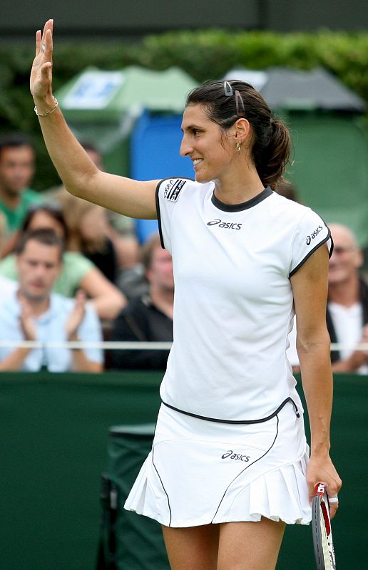 VIRGINIE RAZZANO VS TAMIRA PASZEK