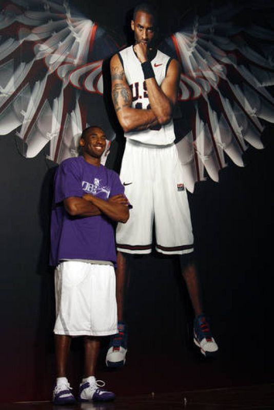 NBA star Kobe Bryant of basketball team Los Angeles Lakers poses at a news conference in Taipei