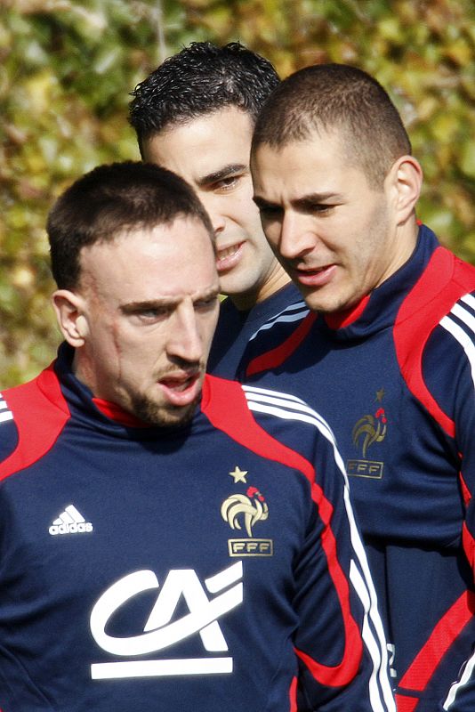 Ribery y Benzema durante una concentración de la selección francesa.