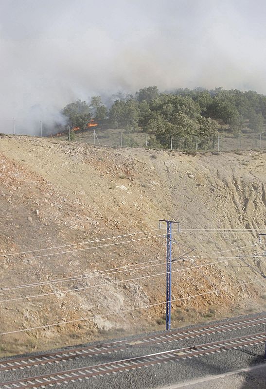 CORTE EN LINEA DEL AVE