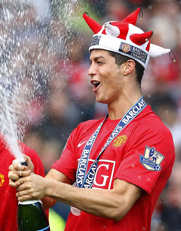 Cristiano celebra la última Premier ganada por el Manchester United el pasado mes de junio