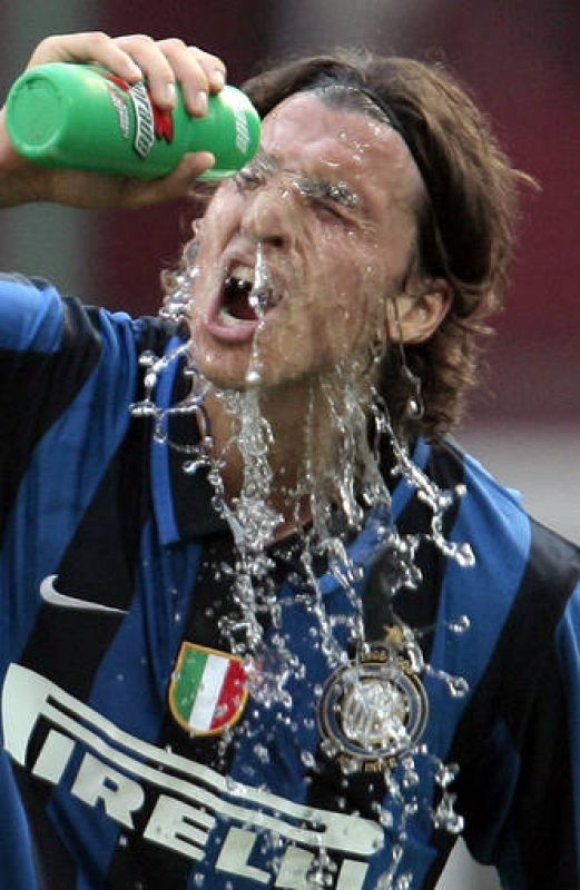 Ibrahimovic eludió descender a la Serie B fichando por el Inter de Milan