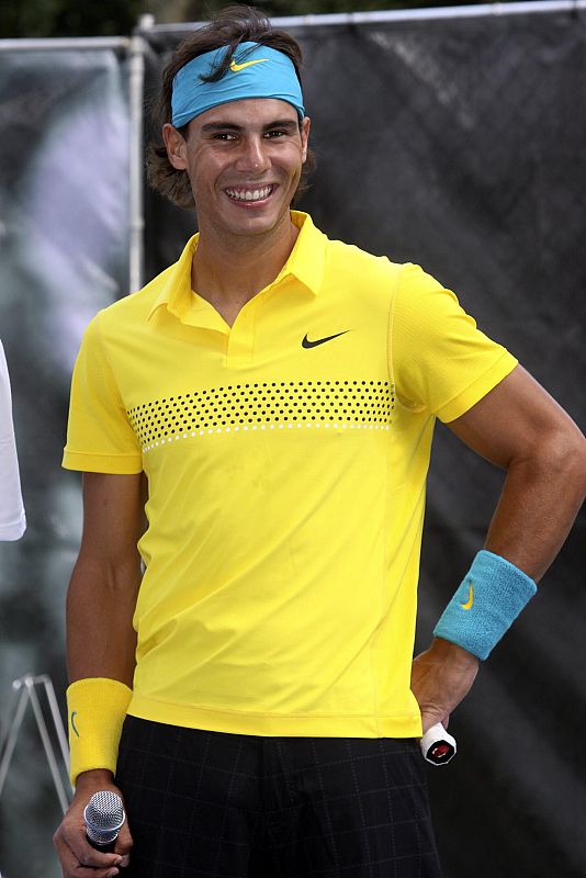 Amarillo, negro y con puntos, como los famosos taxis de Nueva York. Así será la indumentaria de Rafa Nadal en el Abierto de Estados Unidos que empieza el 31 de agosto.