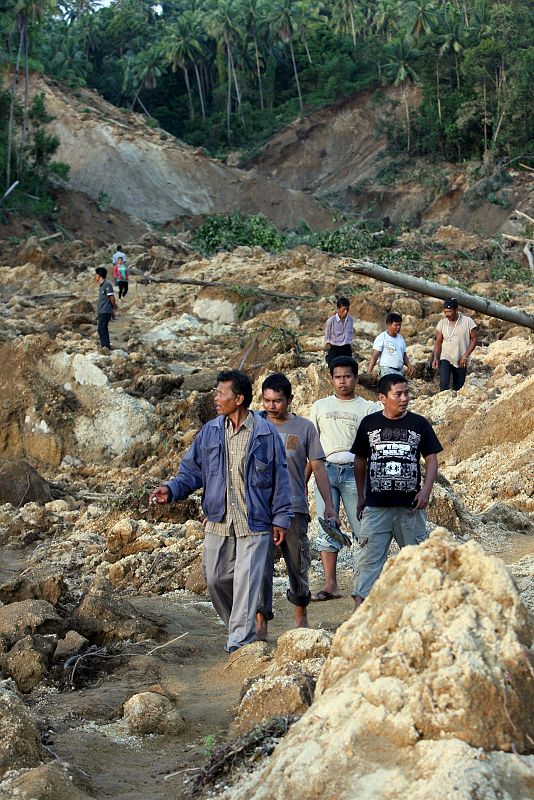 INDONESIA - TERREMOTO