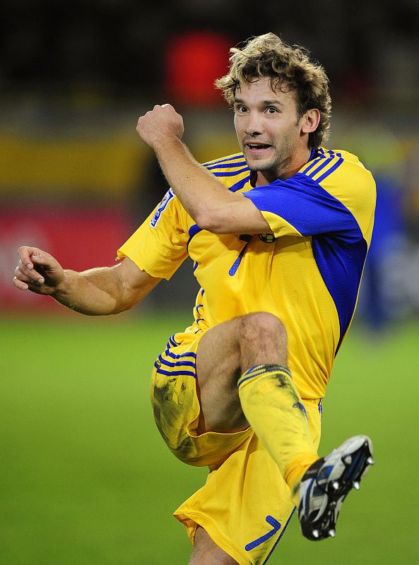 El veterano Shevchenko vive una segunda juventud y lidera a Ucrania, cuyo segundo Mundial pende de un hilo.