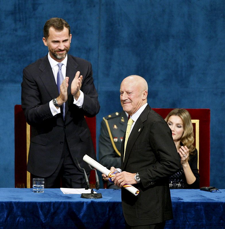 PREMIO DE LAS ARTES-NORMAN FOSTER