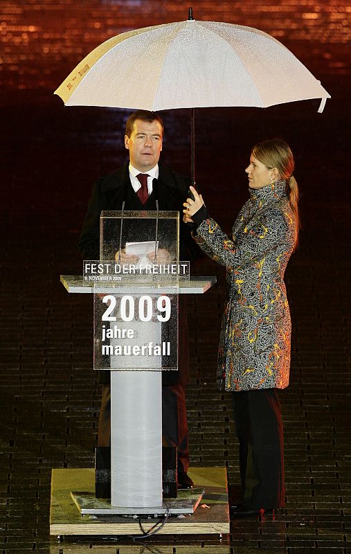 Russian President Dmitry Medvedev makes a speech in front of the Brandenburg Gate in Berlin.