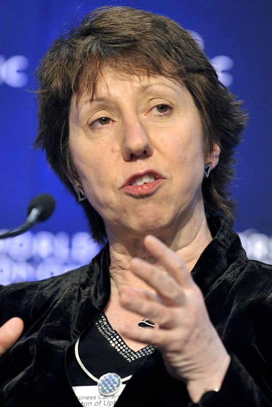 Catherine Ashton, comisaria europea de Comercio, es la candidata elegida por los socialistas europeos para Política Exterior. La candidatura de Moratinos queda descartada.