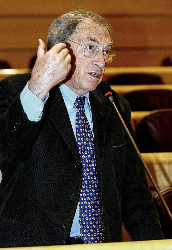 FALLECE JORDI SOLÉ TURA , UNO DE LOS "PADRES DE LA CONSTITUCIÓN"