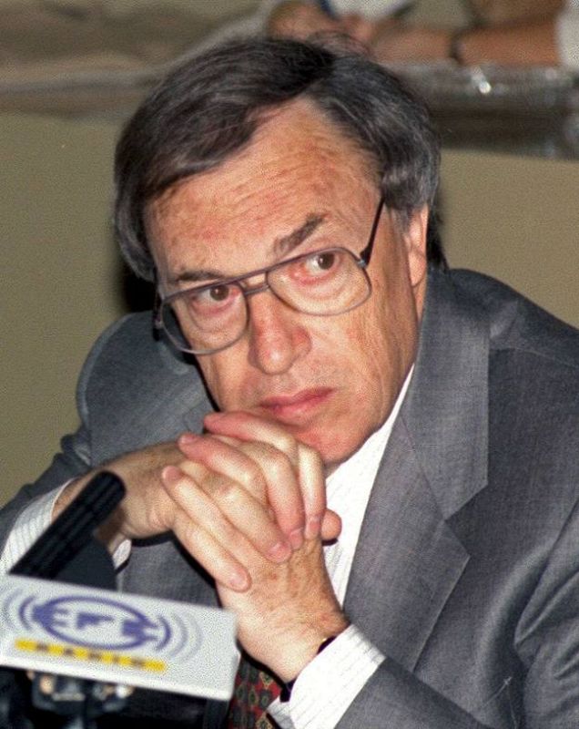FALLECE JORDI SOLÉ TURA , UNO DE LOS "PADRES DE LA CONSTITUCIÓN"