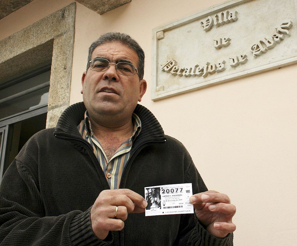 El alcalde del Ayuntamiento salmantino de Peralejos de Abajo, Alfonso Castilla