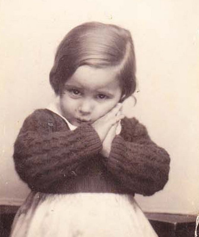 Lola Herrera nació en Valladolid en el año 1935.