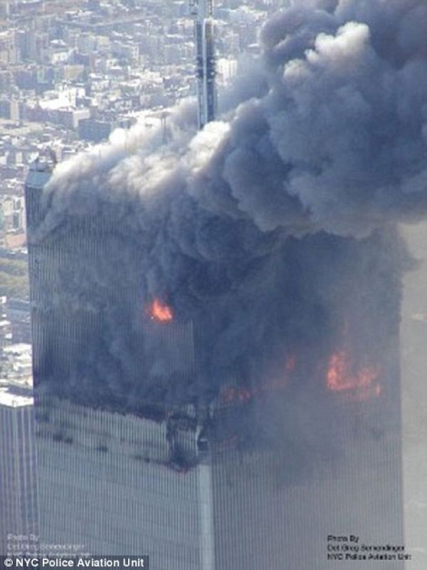 El pasado mes de agosto, la emisora de televisión ABC conoció que el Instituto Nacional de Tecnología había pedido permiso a los autores de las fotografías tomadas desde el aire por la Policía de Nueva York para publicarlas.